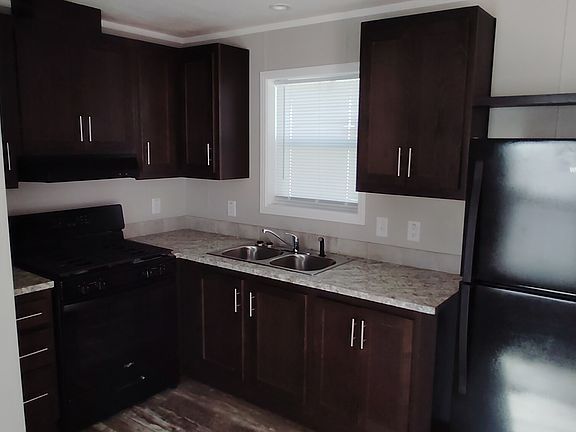 5th image of 2031 Ridgeway Rd