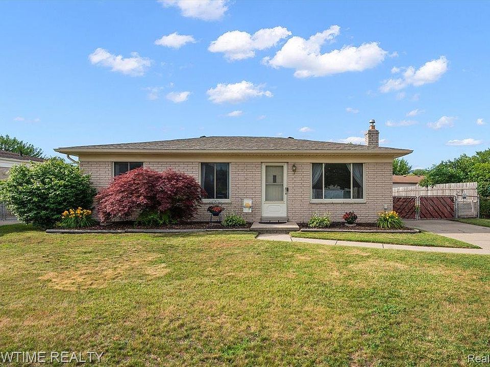 1st image of 12135 Ontario Dr