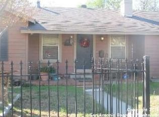 1912 Lee Hall, San Antonio, TX 78201
