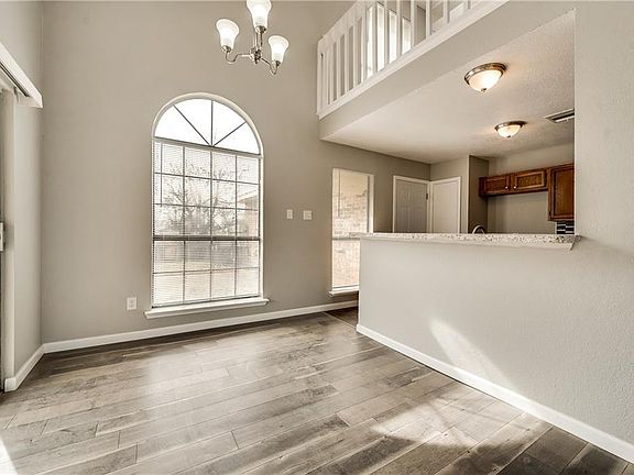 5th image of 11820 Eloise Dr