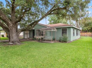 1002 Wright Blvd, Baytown, TX 77520
