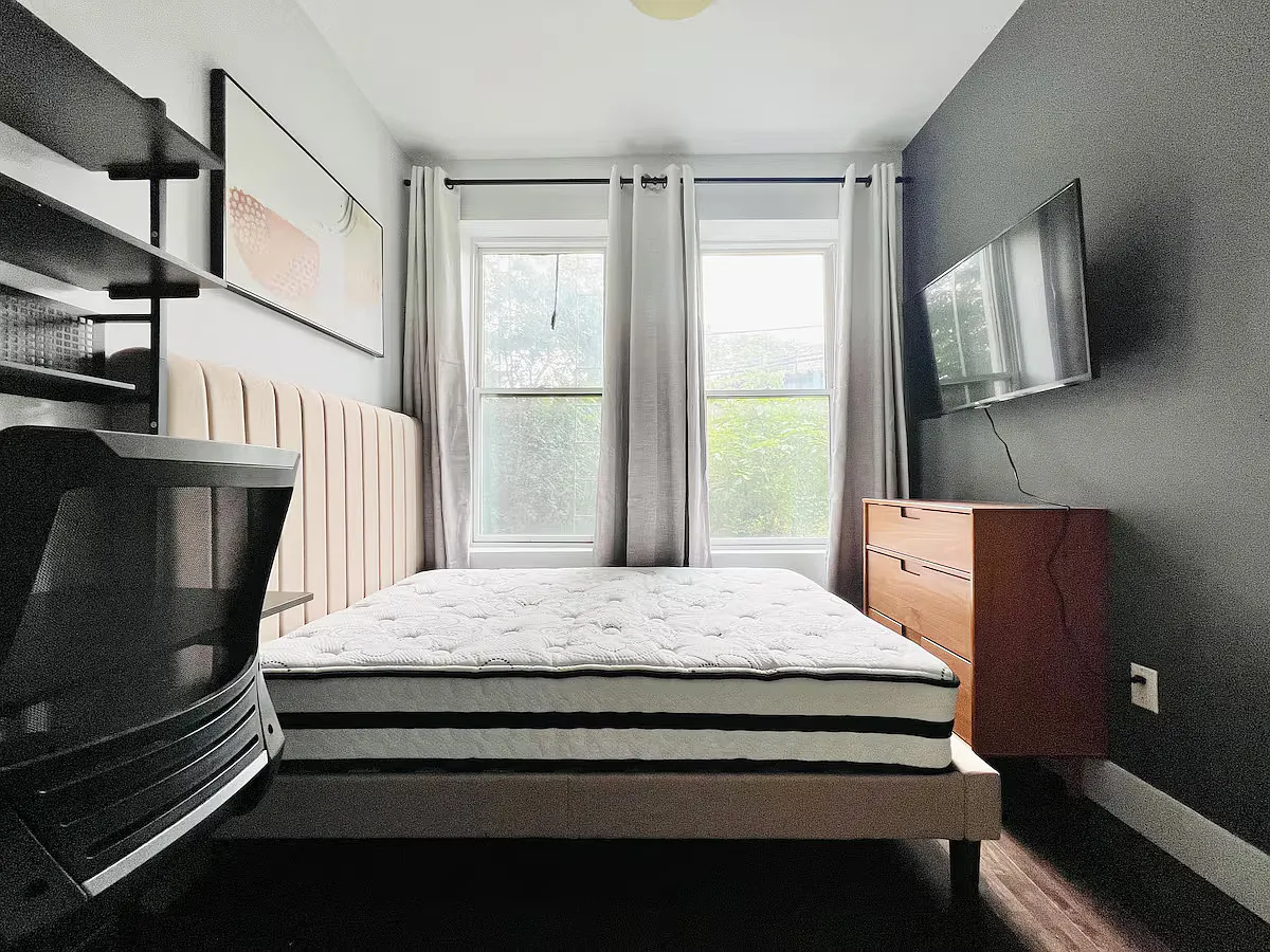 5 bed, 4.0 bath, 1200 sqft, $1,120 — Photo 3