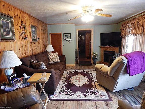 3rd image of 9890 Wooster Pike