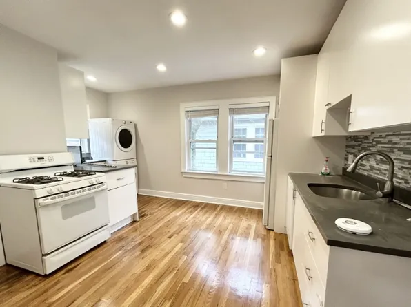 120-122 Hillside St #2, Roxbury Crossing, MA 02120