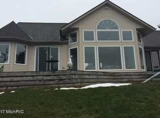 11860 Five Mile Rd NE, Lowell, MI 49331