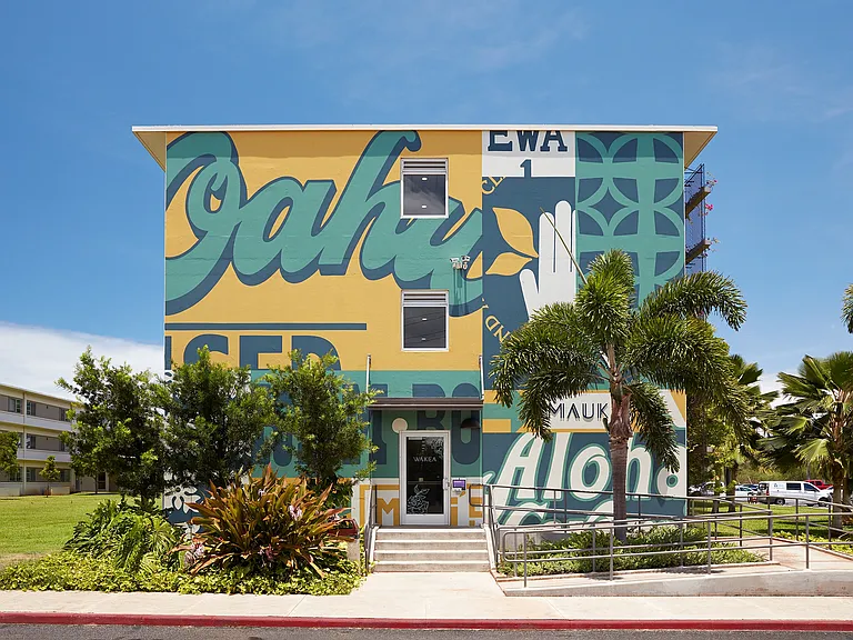 WakeaGardens_Exterior_FullOahuSideView
