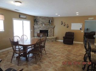 16702 Pauhaska Rd, Apple Valley, CA 92307