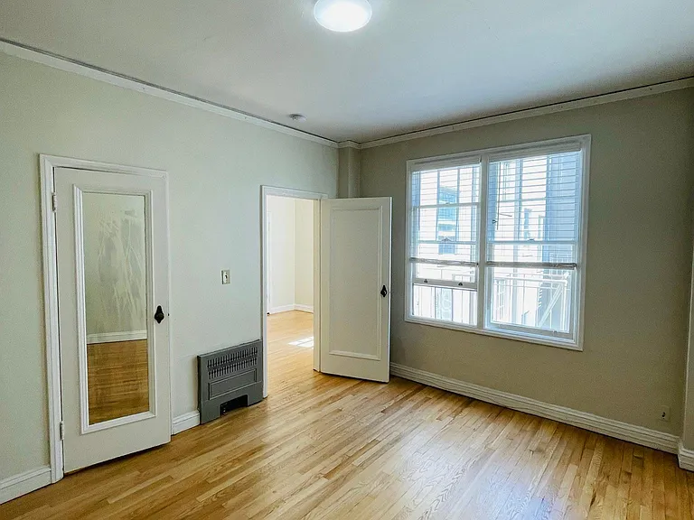 2340 Pacific Ave #205 — Photo 8