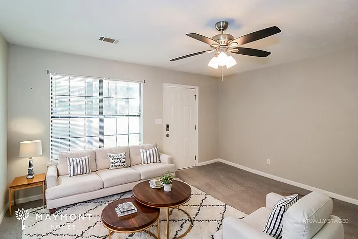 3 bed, 2.0 bath, 1188 sqft, $1,525 — Photo 4