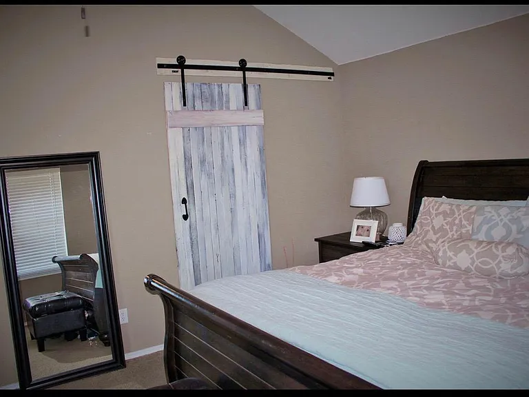 4200 Highgate Rd — Photo 17