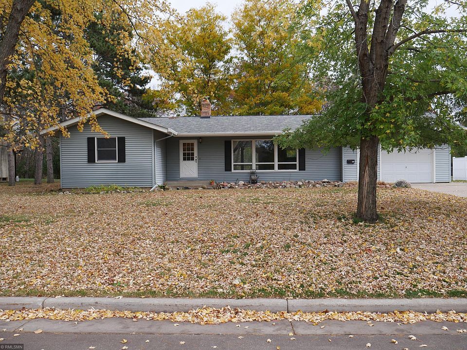 1st image of 232 E River Dr