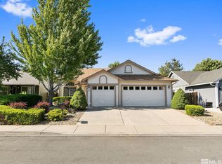 7915 White Falls Dr, Reno, NV 89506