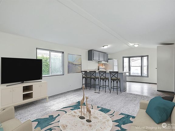5th image of 10717 63rd Street E #26