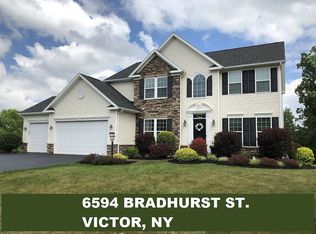 6594 Bradhurst St, Victor, NY 14564