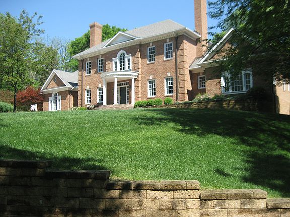 2nd image of 714 Allen Ave