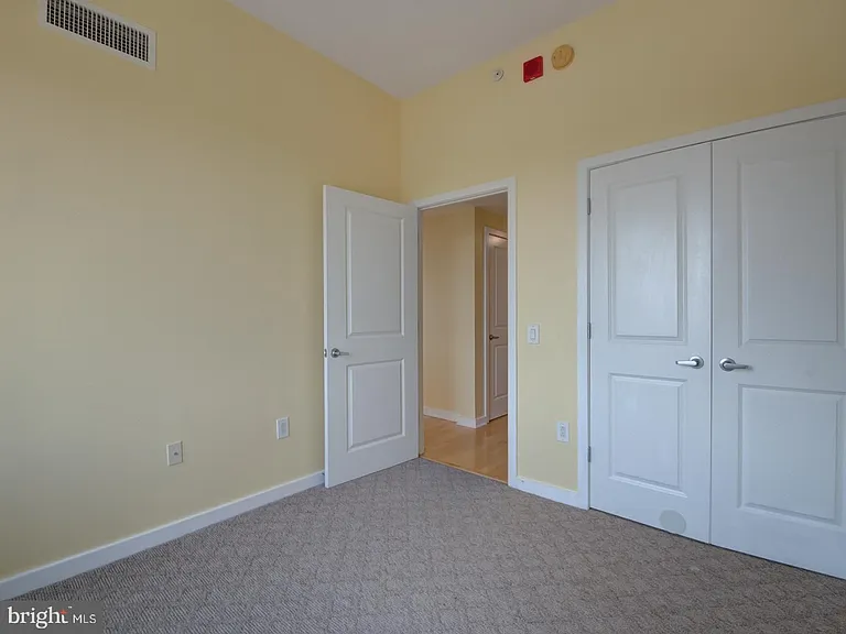 475 K St NW #1224 — Photo 28