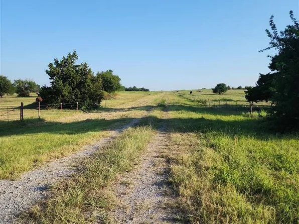 16975 NE North Dr, Fletcher, OK 73541
