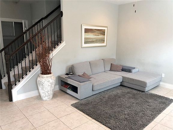 3rd image of 3005 Sea Jay Dr