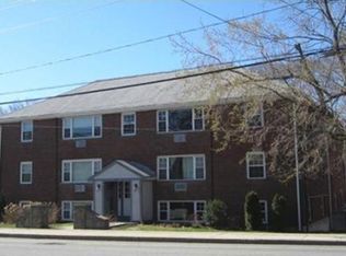 469 Sea St APT 6, Quincy, MA 02169