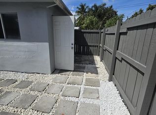 2315 Cleveland St #0, Hollywood, FL 33020