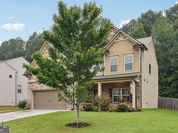 3rd image of 110 Jacobs Ln