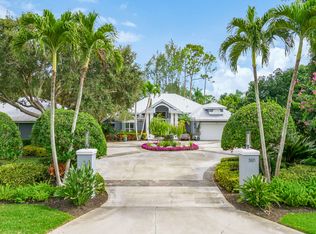 380 West St, Naples, FL 34108