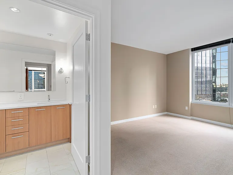 10700 NE 4th St #1112 — Photo 10