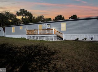 2736 Genna Cir, Dover, PA 17315