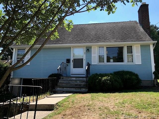 2nd image of 30 Huber St