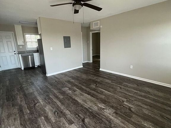 2nd image of 412 Hagood St APT 2B