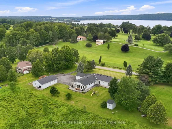 56 Golf Course Rd, Rideau Lakes, ON K0G 1X0