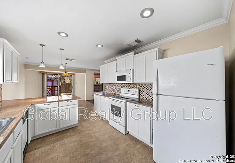 2913 Candleberry Dr — Photo 20