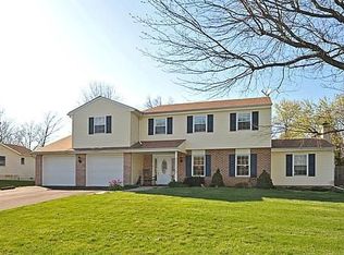 572 Grapevine Dr, Hatfield, PA 19440