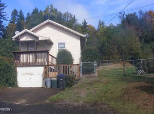 557 NE Highway 20, Toledo, OR 97391