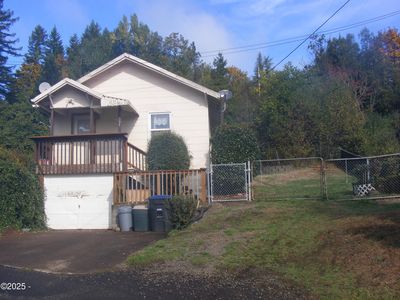 557 NE Highway 20, Toledo, OR, 97391