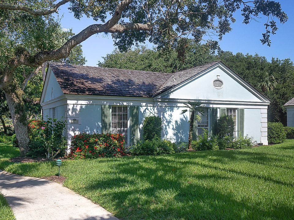1st image of 403 Silver Moss Dr