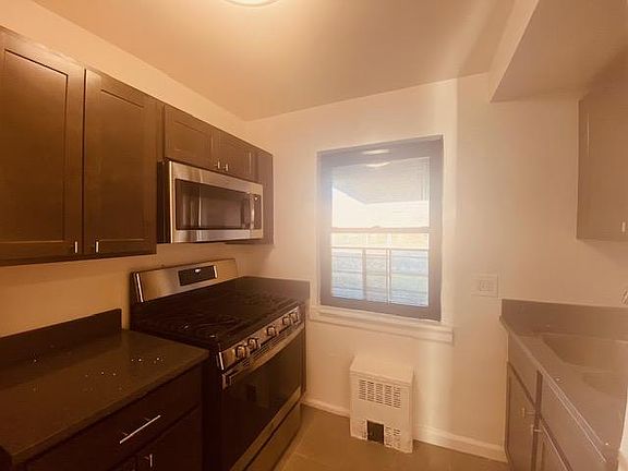 3rd image of 75-06 Kissena Blvd #1DD