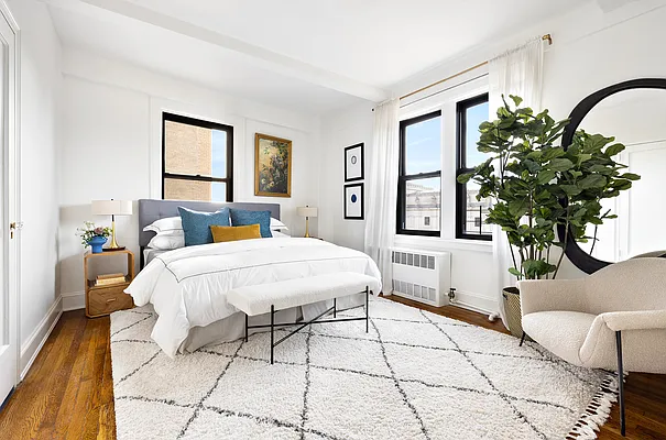 Sold by Compass | media 11