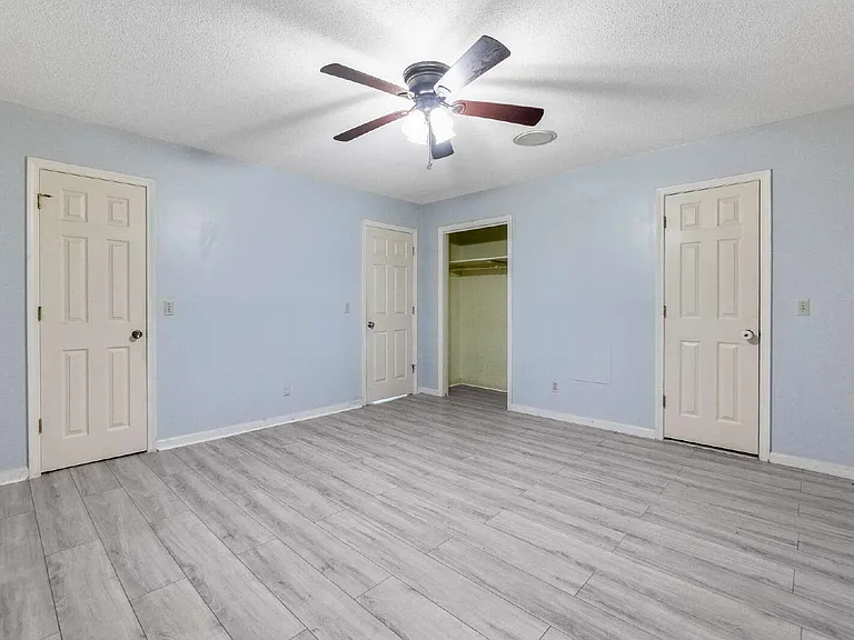 9 Bancroft Dr — Photo 29