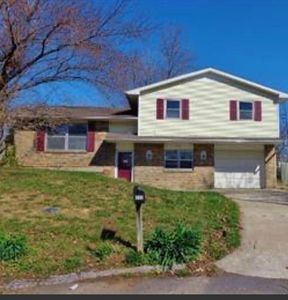 220 Sarazen Ct, Columbia, MO, 65202