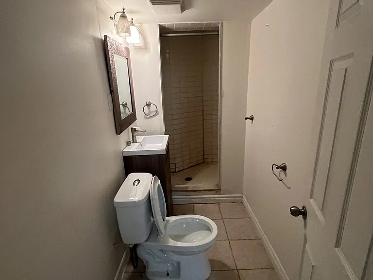 91 Campania Cres — Photo 41