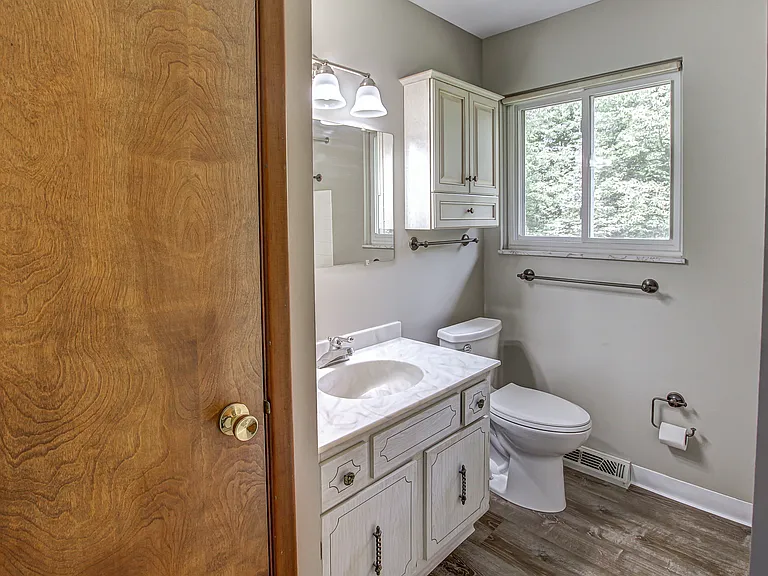 21002 Lunn Rd — Photo 11