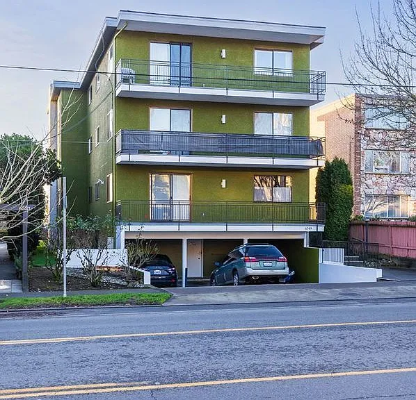 6549 California Ave SW #2 — Photo 14