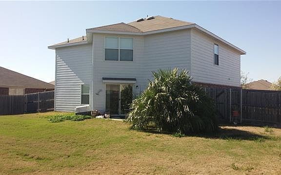 2nd image of 210 Blue Roan Dr