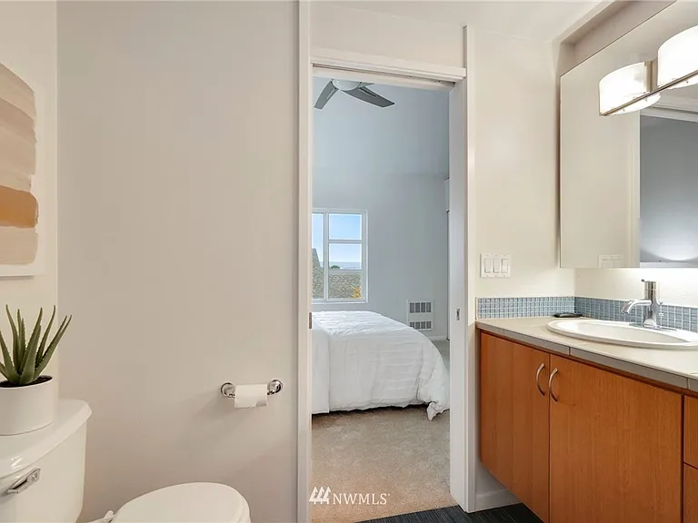 15175 NE 81st Way #102 — Photo 13