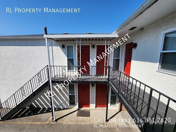 3rd image of 675 Riverview Dr #B4