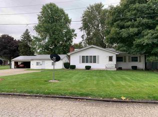 29900 Ivy Ln, Elkhart, IN 46516