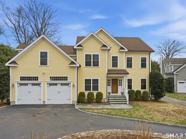 570 Unquowa Road, Fairfield, CT 06824