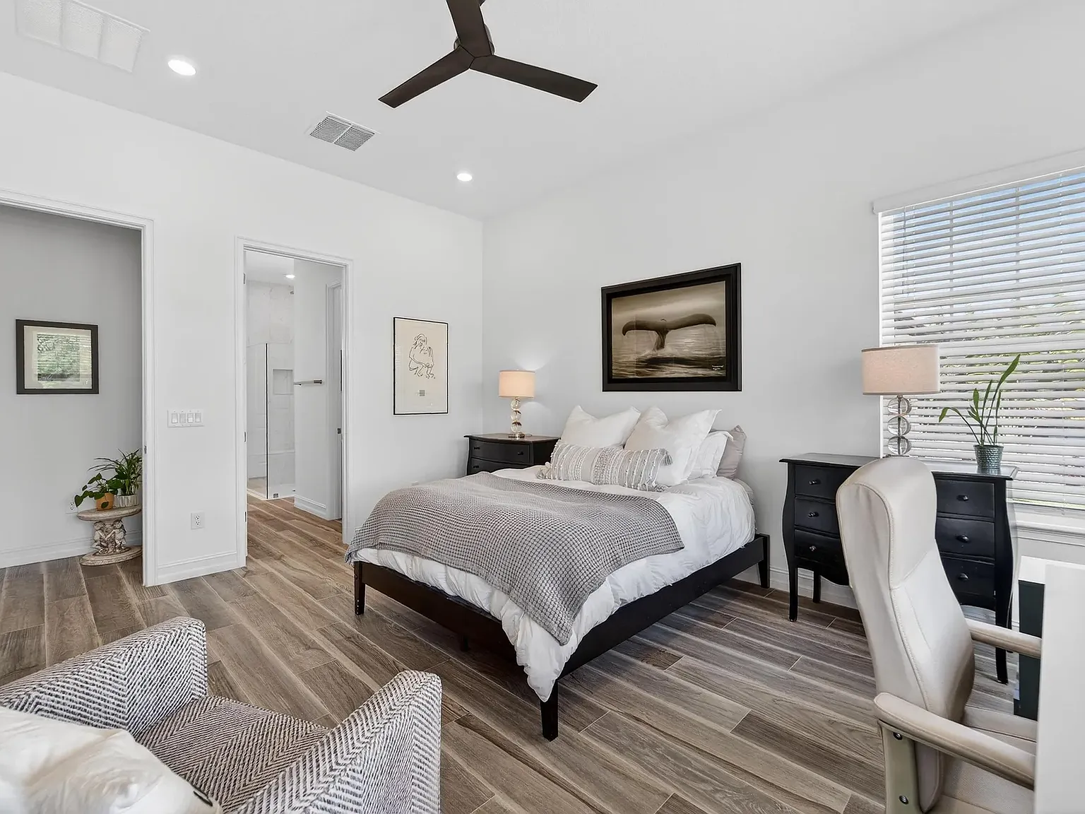 3 bed, 1985 sqft, $3,500 — Photo 3