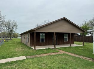 106 E Reed St, Randolph, TX 75475